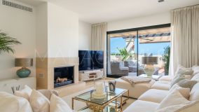 Zweistöckiges Penthouse zu verkaufen in Los Capanes del Golf, Benahavis