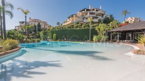 Zweistöckiges Penthouse zu verkaufen in Los Capanes del Golf, Benahavis