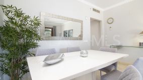 Apartment for sale in Single Homes Nagüeles, Marbella Golden Mile