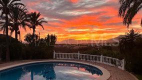 Villa for sale in Hacienda las Chapas, Marbella Est