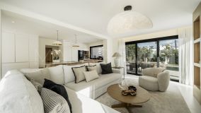 Villa for sale in Linda Vista Baja, San Pedro de Alcantara