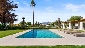 Villa en venta en El Rosario, Marbella Este