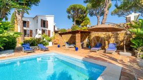 Villa for sale in Cerrado de Elviria, Marbella Öst