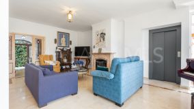 Villa for sale in Las Petunias, San Pedro de Alcantara