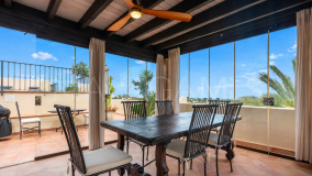 Atico Duplex en venta en El Paraiso, Estepona Este