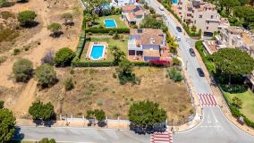 Tomt for sale in Elviria, Marbella Öst