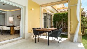 Villa for sale in Santa Clara, Marbella East