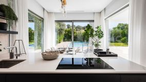 Villa for sale in El Paraiso, Estepona Öst
