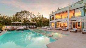 Villa zu verkaufen in Los Naranjos, Nueva Andalucia