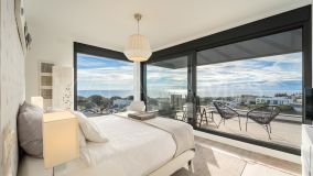 Villa for sale in Cabopino, Marbella East