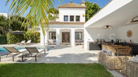 Villa for sale in Paraiso Alto, Benahavis