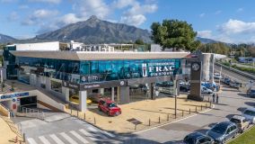 Kommersiella Lokaler for sale in Marbella - Puerto Banus