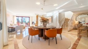 Zweistöckiges Penthouse zu verkaufen in Cabo Bermejo, Estepona Ost