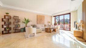Zweistöckiges Penthouse zu verkaufen in Cabo Bermejo, Estepona Ost