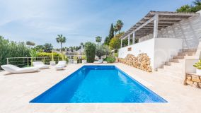 Villa con 5 dormitorios en venta en Marbella Country Club
