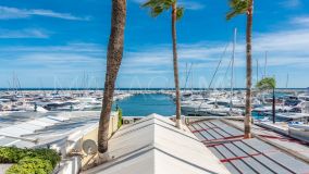 Lägenhet for sale in Marbella - Puerto Banus