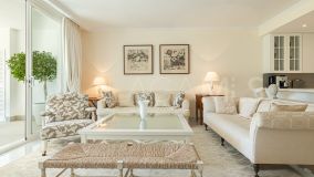 Appartement rez de chaussée for sale in Marina de Puente Romano, Marbella Golden Mile