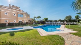 Apartamento Planta Baja en venta en La Quinta del Virrey, Marbella Golden Mile
