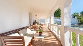 Villa de 3 dormitorios a la venta en El Real Panorama