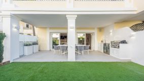 Town House for sale in Aloha Gardens, Nueva Andalucia
