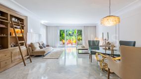 Apartamento Planta Baja en venta en Monte Paraiso, Marbella Golden Mile