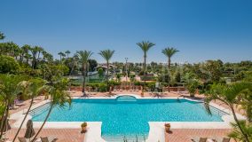 Duplex Penthouse for sale in Marina Puente Romano, Marbella Golden Mile