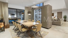 Villa en venta en La Carolina, Marbella Golden Mile