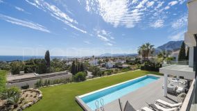 Espectacular villa moderna con magníficas vistas en Lomas del Pozuelo