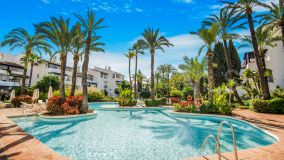 Apartamento en venta en Hotel Puente Romano, Marbella Golden Mile