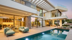 Villa for sale in La Carolina, Marbella Golden Mile
