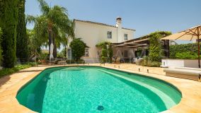 Villa for sale in Huerta Belón, Marbella City