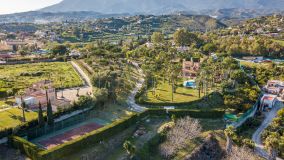 Villa zu verkaufen in Estepona