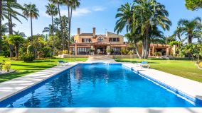 Villa zu verkaufen in Estepona