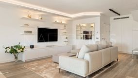 Duplex Penthouse for sale in Marina Puente Romano, Marbella Golden Mile