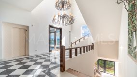 Villa for sale in El Madroñal, Benahavis