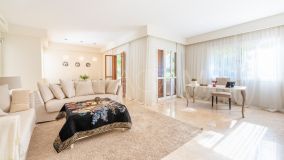 Maison de Ville for sale in Le Village, Nueva Andalucia