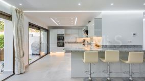 Duplex rez de chaussée for sale in Kings Hills, Marbella Golden Mile