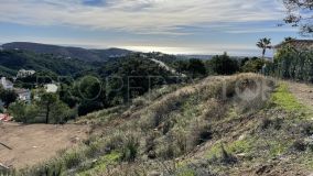 Plot in Montemayor with spectacular sea and mountain views and preliminary project.