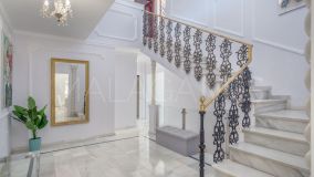 Villa en venta en Hacienda las Chapas, Marbella Este