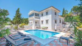 Villa en venta en Hacienda las Chapas, Marbella Este