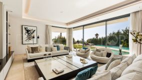 Villa de 5 dormitorios a la venta en Real de Zaragoza