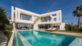 Villa en venta en Real de Zaragoza, Marbella Este