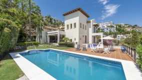 Encantadora villa en Los Arqueros con vistas panorámicas