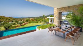 Outstanding contemporary villa frontline Golf in Marbella Club Golf Resort with Panoramic Sea Views