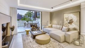 Appartement rez de chaussée for sale in Marina de Puente Romano, Marbella Golden Mile