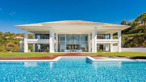 Breathtaking modern villa with panoramic views in La Zagaleta