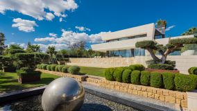 Villa for sale in Villas del Marqués, Marbella Golden Mile