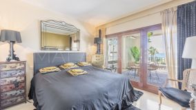 Wohnung zu verkaufen in Bahía del Velerín, Estepona Ost