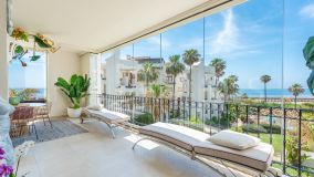 Apartamento en venta en Bahía del Velerín, Estepona Este