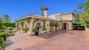 Villa en venta en Las Brisas, Nueva Andalucia